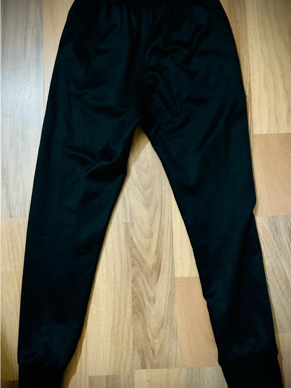 Athletic Works Black Logo Tag Active Top - Picture 2 of 3